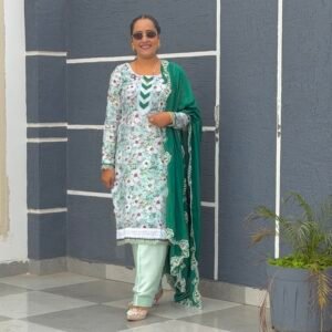 Tabby White And Green Suit